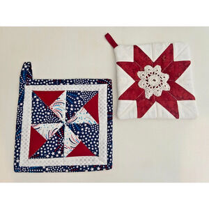 Handmade Patriotic Americana Themed Quilted Potholders 7x7, 8x8 - Set of 2